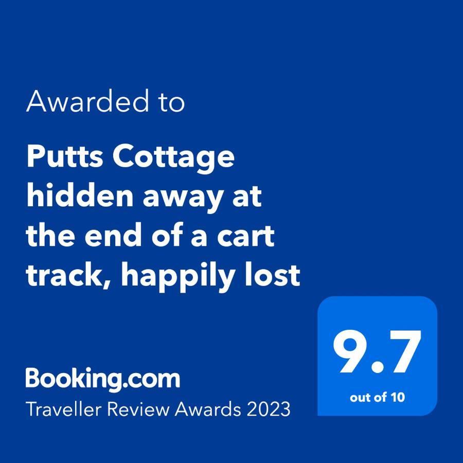 Putts Cottage Hidden Away At The End Of A Cart Track, Happily Lost Sudbury  Eksteriør billede